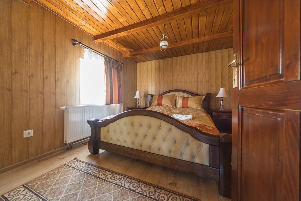 Tokaj Zlata Putna - Restaurant & Pension Vinicky エクステリア 写真