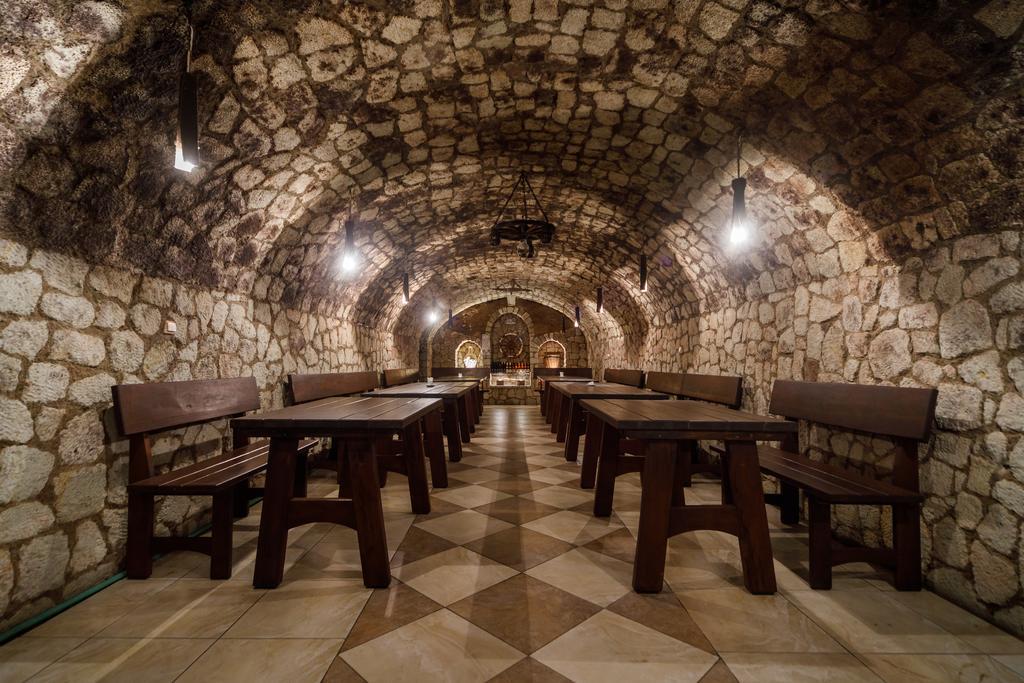 Tokaj Zlata Putna - Restaurant & Pension Vinicky エクステリア 写真